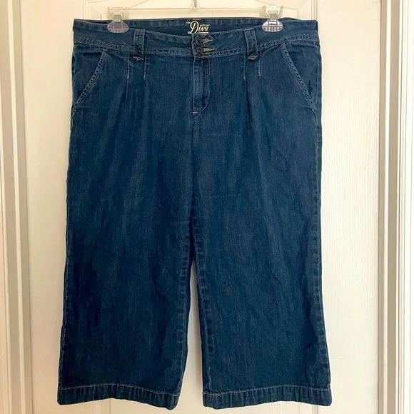 Old Navy Jeans Old Navy Wide Leg Capri Jeans Poshmark